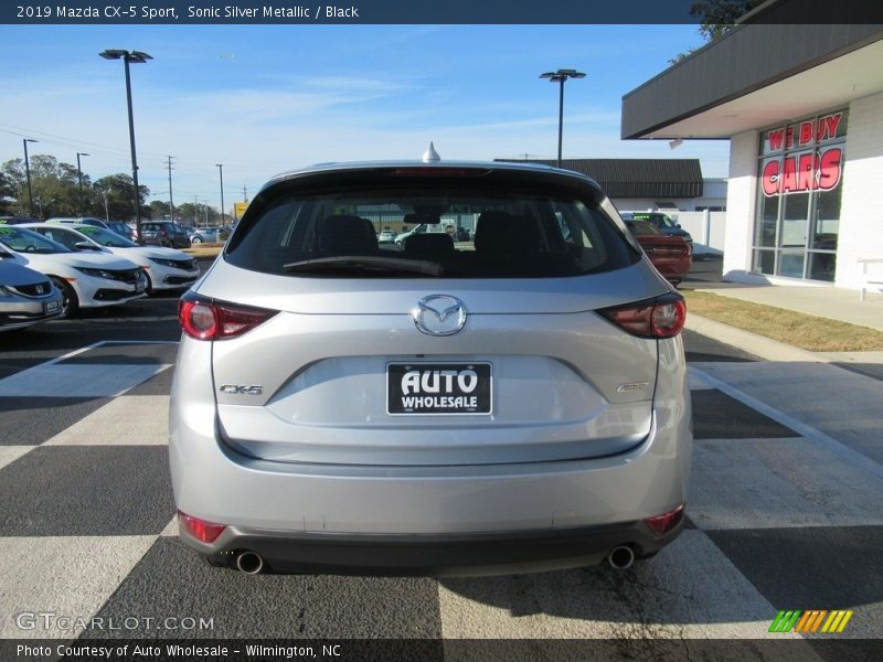 Sonic Silver Metallic / Black 2019 Mazda CX-5 Sport