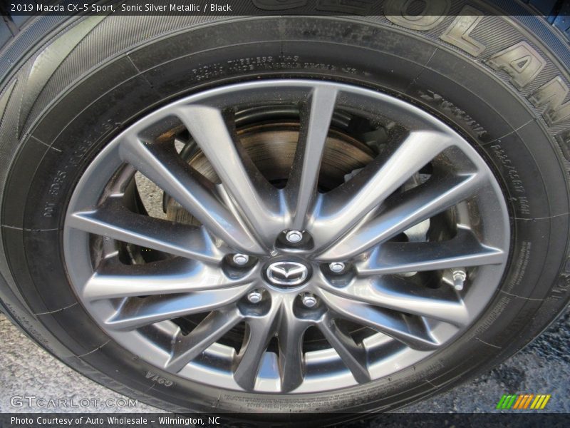 Sonic Silver Metallic / Black 2019 Mazda CX-5 Sport