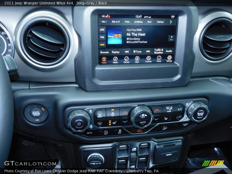 Sting-Gray / Black 2021 Jeep Wrangler Unlimited Willys 4x4