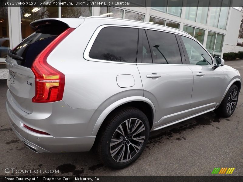 Bright Silver Metallic / Charcoal 2021 Volvo XC90 T6 AWD Momentum