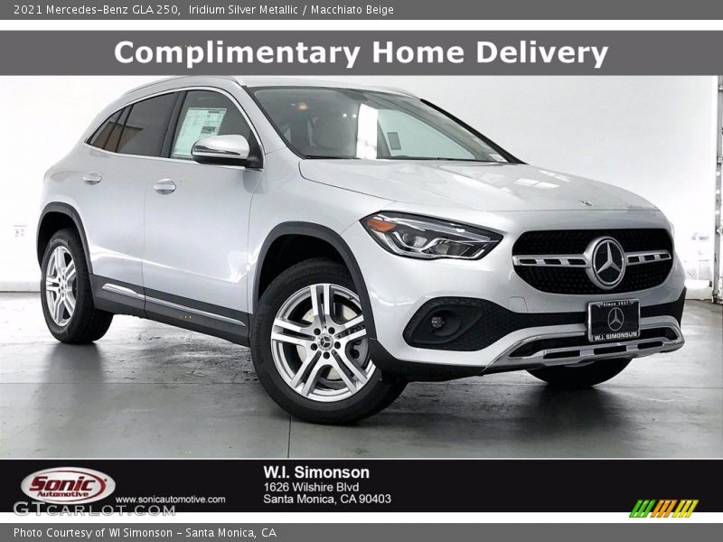 Iridium Silver Metallic / Macchiato Beige 2021 Mercedes-Benz GLA 250