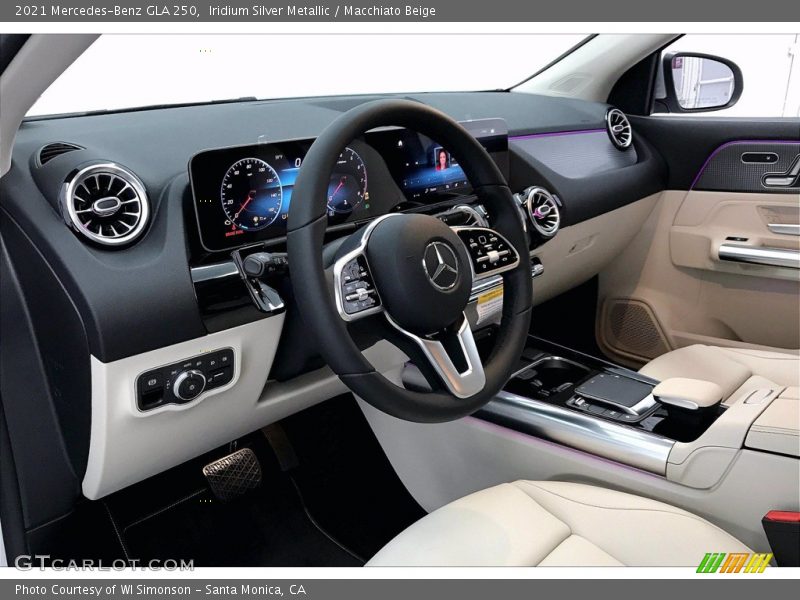 Iridium Silver Metallic / Macchiato Beige 2021 Mercedes-Benz GLA 250