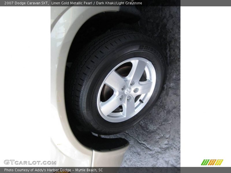 Linen Gold Metallic Pearl / Dark Khaki/Light Graystone 2007 Dodge Caravan SXT