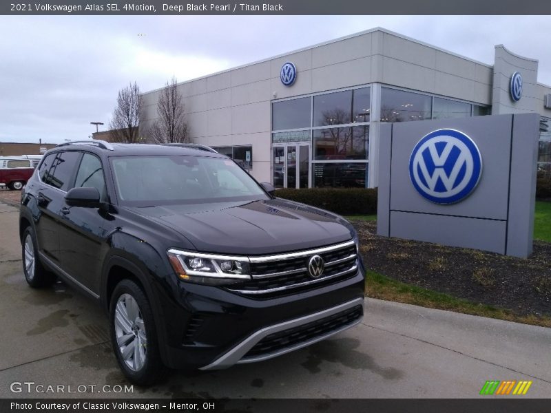 Deep Black Pearl / Titan Black 2021 Volkswagen Atlas SEL 4Motion