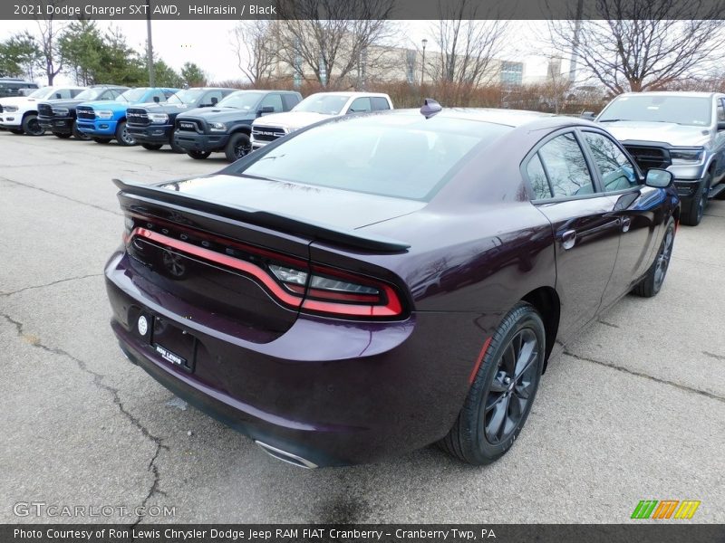 Hellraisin / Black 2021 Dodge Charger SXT AWD