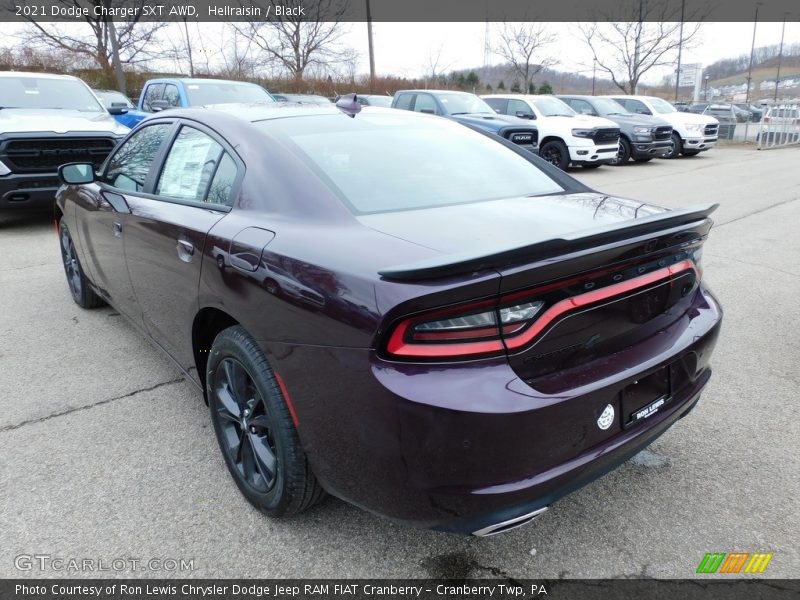 Hellraisin / Black 2021 Dodge Charger SXT AWD