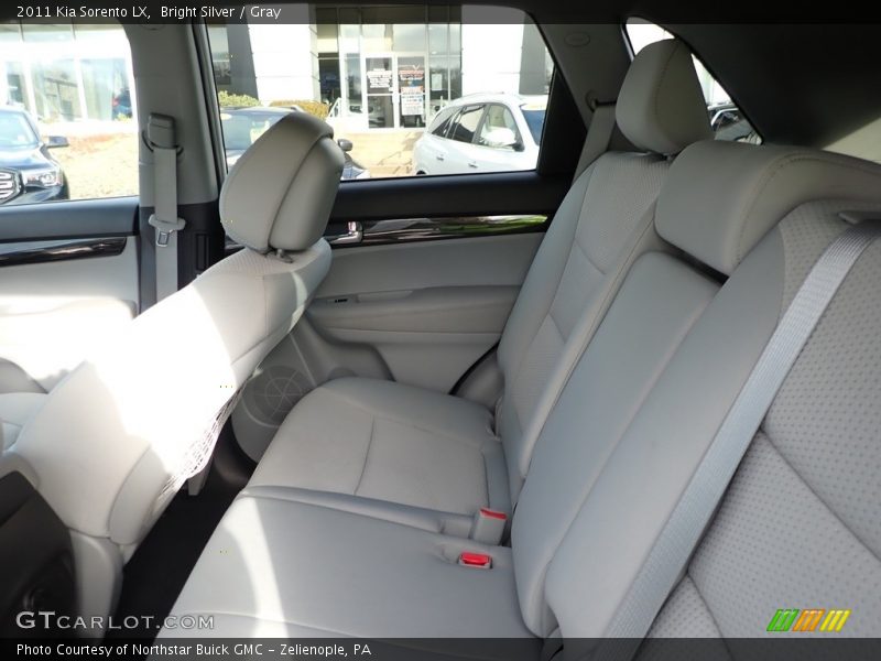 Bright Silver / Gray 2011 Kia Sorento LX
