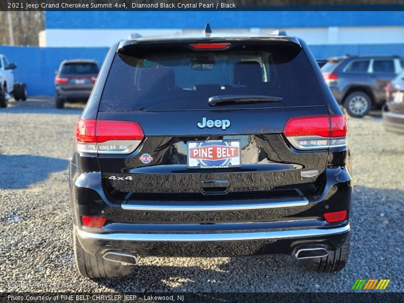 Diamond Black Crystal Pearl / Black 2021 Jeep Grand Cherokee Summit 4x4