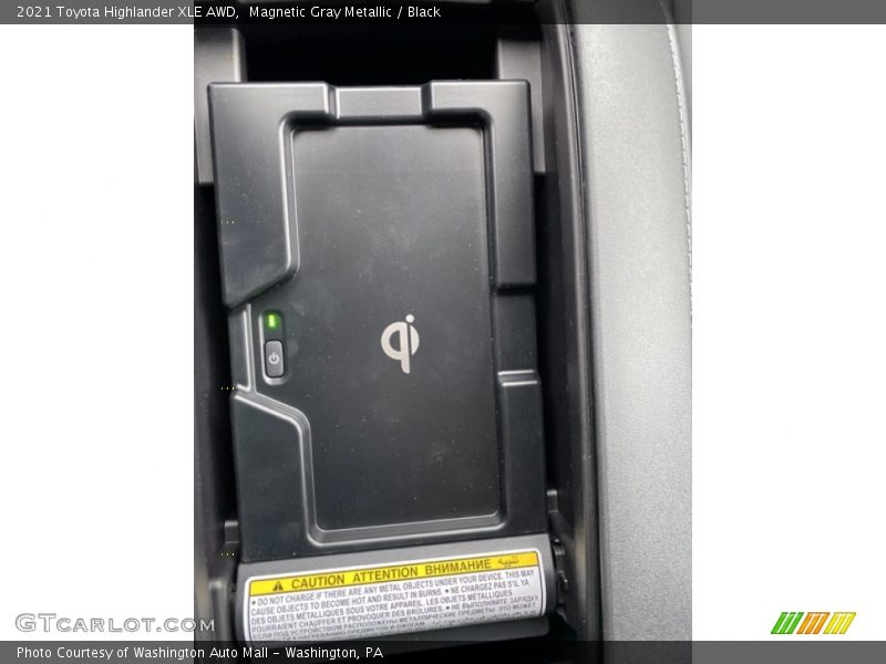 Magnetic Gray Metallic / Black 2021 Toyota Highlander XLE AWD