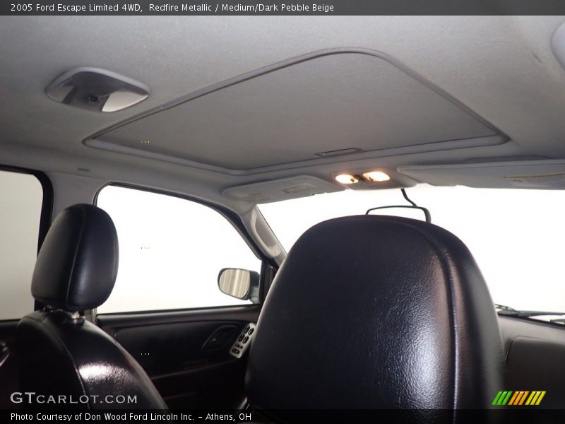 Redfire Metallic / Medium/Dark Pebble Beige 2005 Ford Escape Limited 4WD