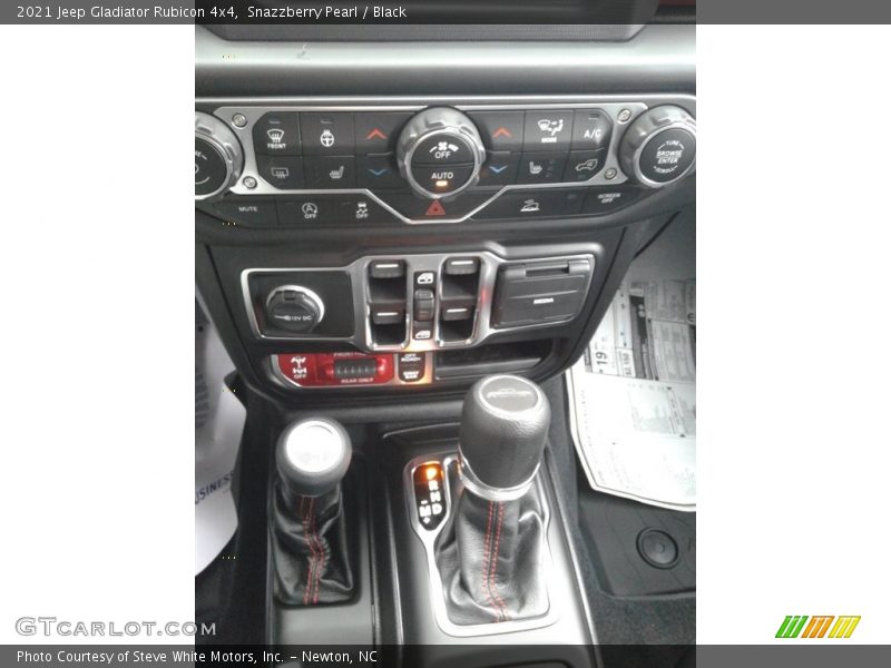  2021 Gladiator Rubicon 4x4 8 Speed Automatic Shifter