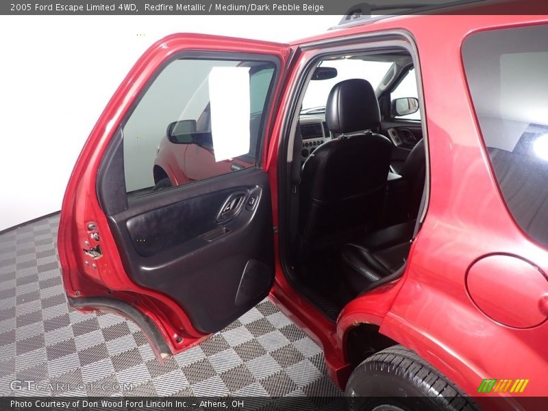 Redfire Metallic / Medium/Dark Pebble Beige 2005 Ford Escape Limited 4WD