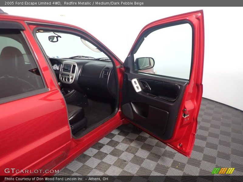 Redfire Metallic / Medium/Dark Pebble Beige 2005 Ford Escape Limited 4WD