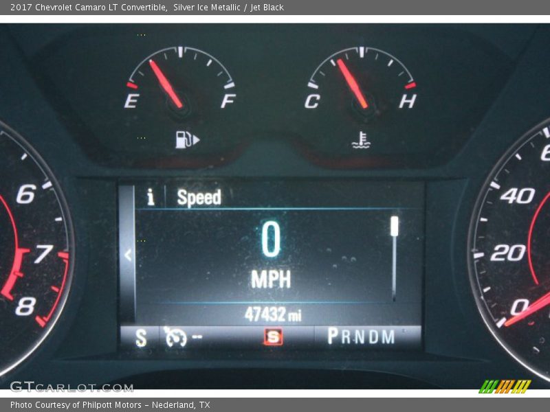 Silver Ice Metallic / Jet Black 2017 Chevrolet Camaro LT Convertible