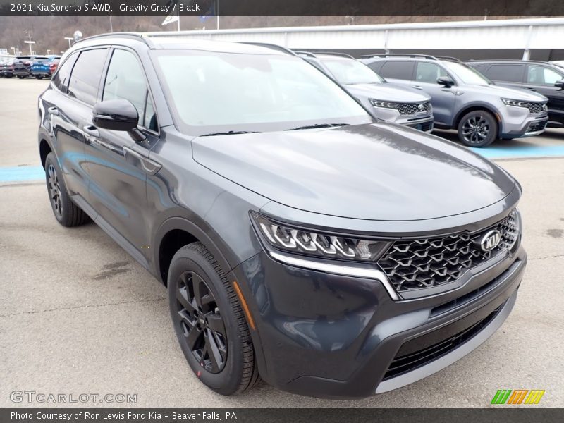 Gravity Gray / Black 2021 Kia Sorento S AWD
