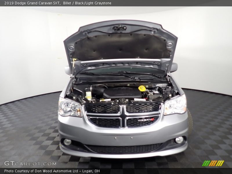 Billet / Black/Light Graystone 2019 Dodge Grand Caravan SXT