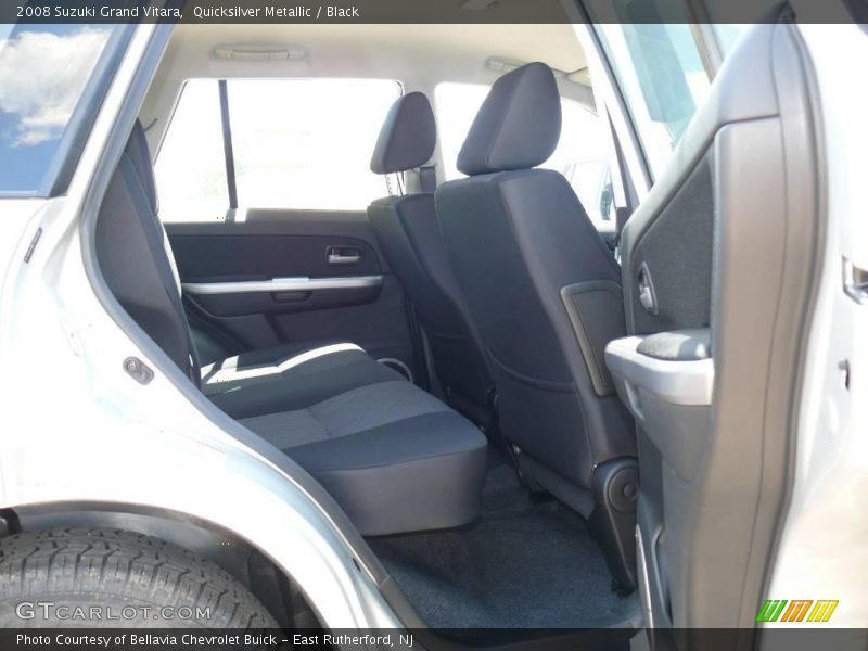 Quicksilver Metallic / Black 2008 Suzuki Grand Vitara
