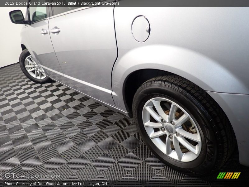 Billet / Black/Light Graystone 2019 Dodge Grand Caravan SXT