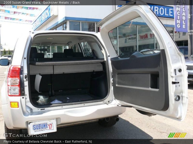 Quicksilver Metallic / Black 2008 Suzuki Grand Vitara
