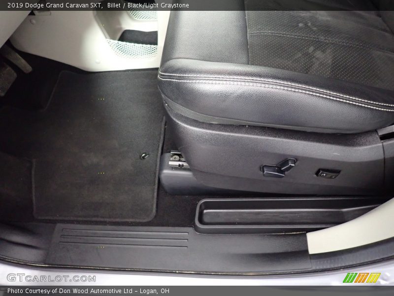 Billet / Black/Light Graystone 2019 Dodge Grand Caravan SXT