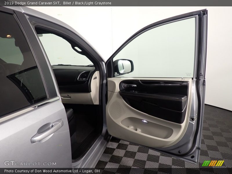 Billet / Black/Light Graystone 2019 Dodge Grand Caravan SXT