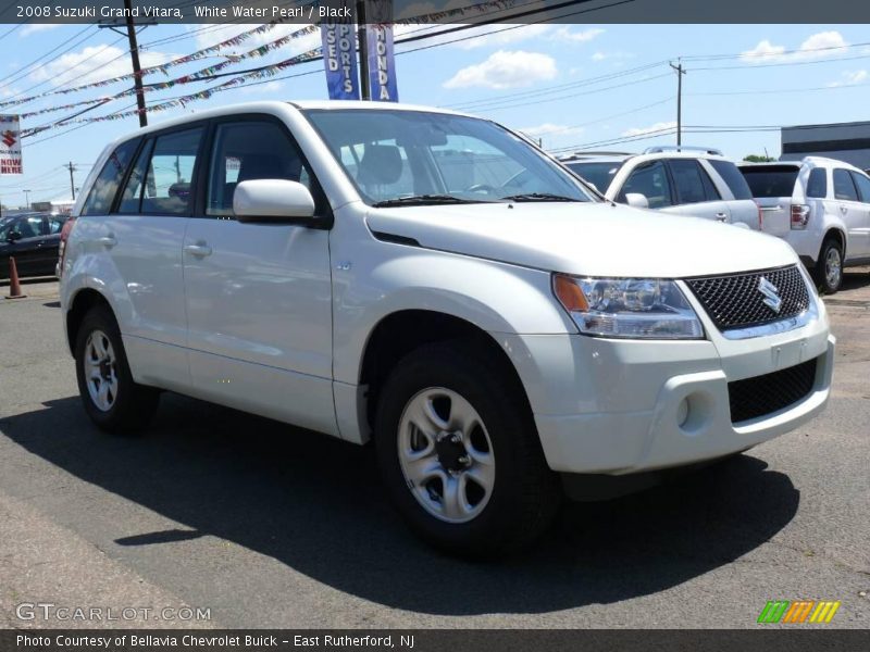 White Water Pearl / Black 2008 Suzuki Grand Vitara