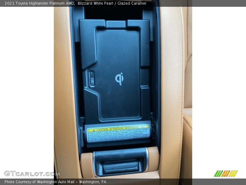 Blizzard White Pearl / Glazed Caramel 2021 Toyota Highlander Platinum AWD