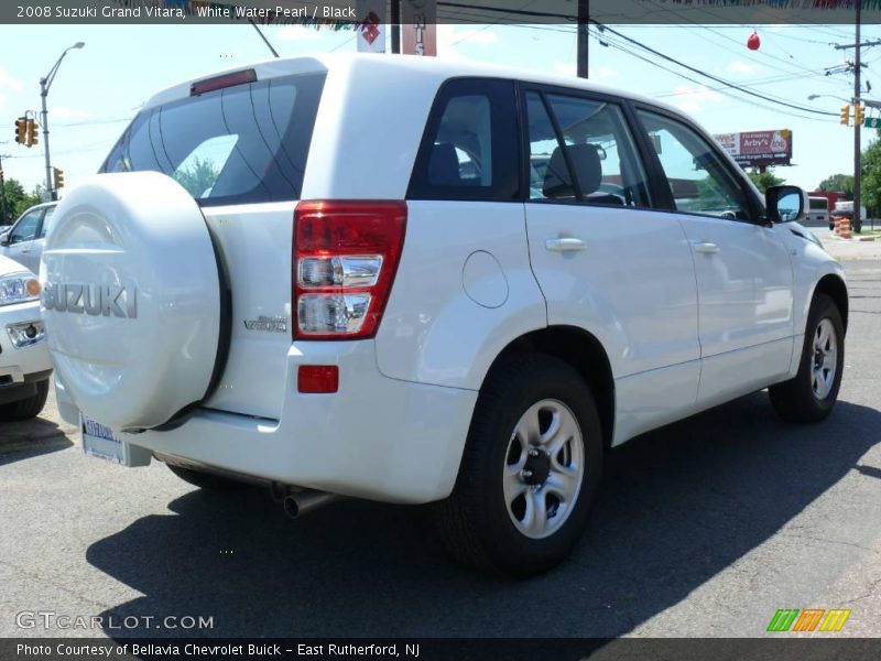White Water Pearl / Black 2008 Suzuki Grand Vitara