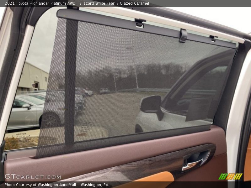 Blizzard White Pearl / Glazed Caramel 2021 Toyota Highlander Platinum AWD