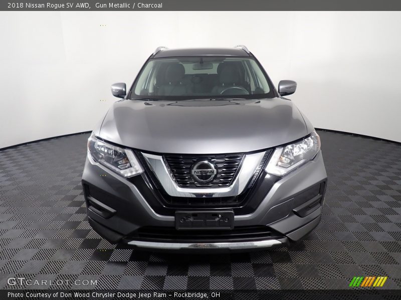Gun Metallic / Charcoal 2018 Nissan Rogue SV AWD