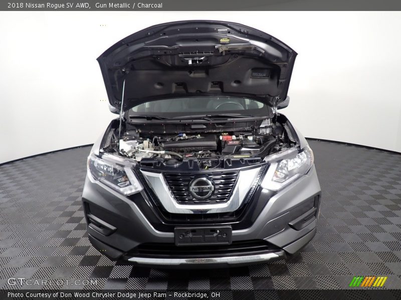 Gun Metallic / Charcoal 2018 Nissan Rogue SV AWD