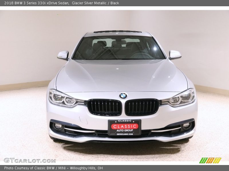 Glacier Silver Metallic / Black 2018 BMW 3 Series 330i xDrive Sedan