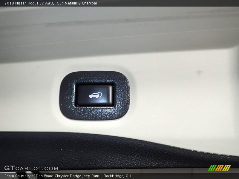 Gun Metallic / Charcoal 2018 Nissan Rogue SV AWD