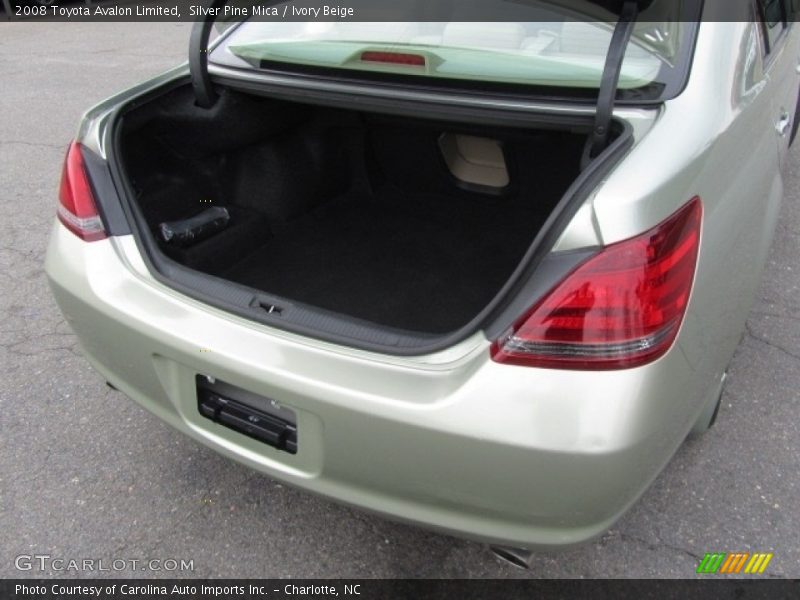 Silver Pine Mica / Ivory Beige 2008 Toyota Avalon Limited