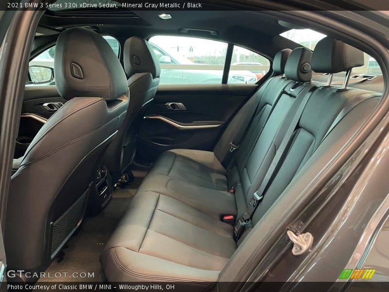Mineral Gray Metallic / Black 2021 BMW 3 Series 330i xDrive Sedan