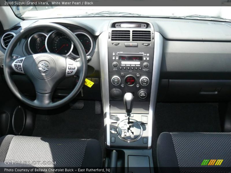 White Water Pearl / Black 2008 Suzuki Grand Vitara