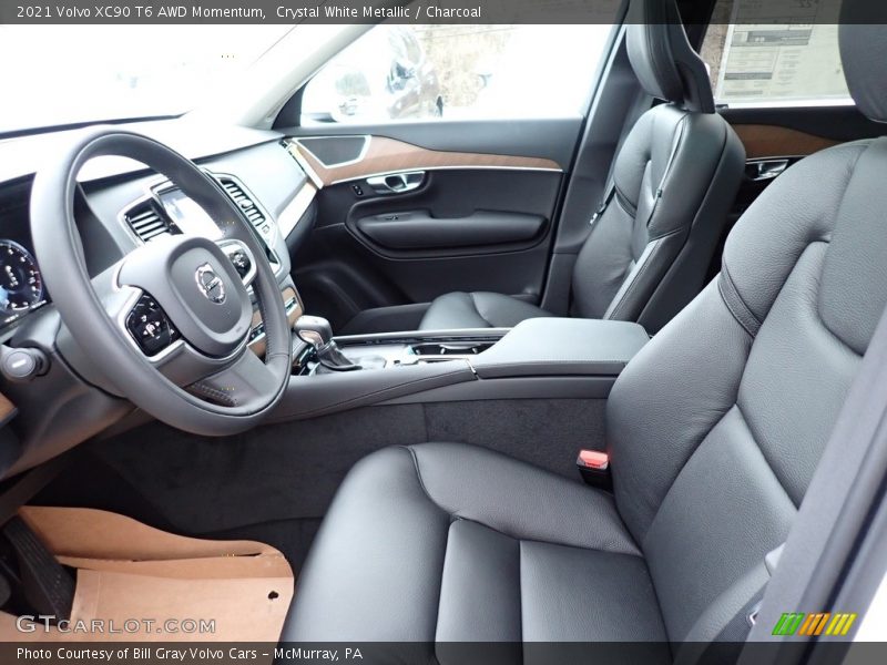 Crystal White Metallic / Charcoal 2021 Volvo XC90 T6 AWD Momentum