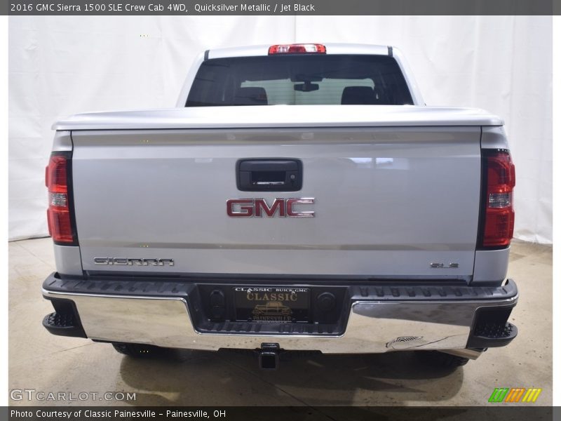Quicksilver Metallic / Jet Black 2016 GMC Sierra 1500 SLE Crew Cab 4WD