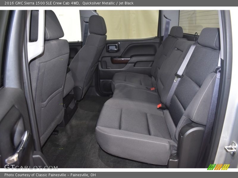 Quicksilver Metallic / Jet Black 2016 GMC Sierra 1500 SLE Crew Cab 4WD