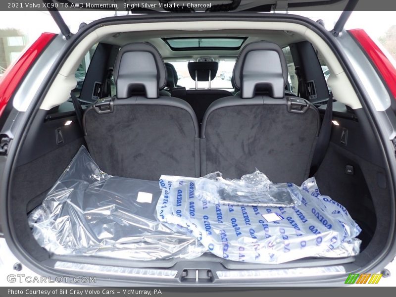 Bright Silver Metallic / Charcoal 2021 Volvo XC90 T6 AWD Momentum