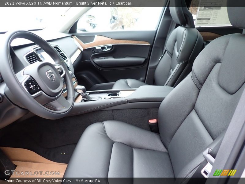 Bright Silver Metallic / Charcoal 2021 Volvo XC90 T6 AWD Momentum