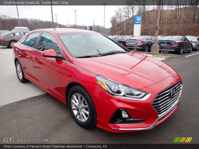 Scarlet Red / Gray 2018 Hyundai Sonata SE