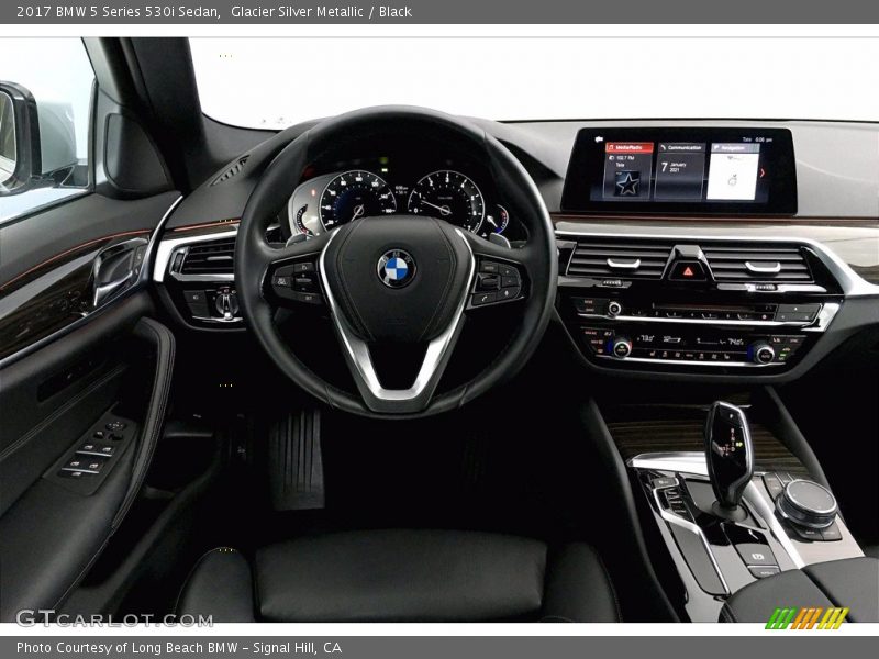 Glacier Silver Metallic / Black 2017 BMW 5 Series 530i Sedan