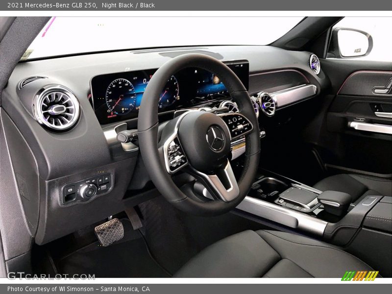 Night Black / Black 2021 Mercedes-Benz GLB 250