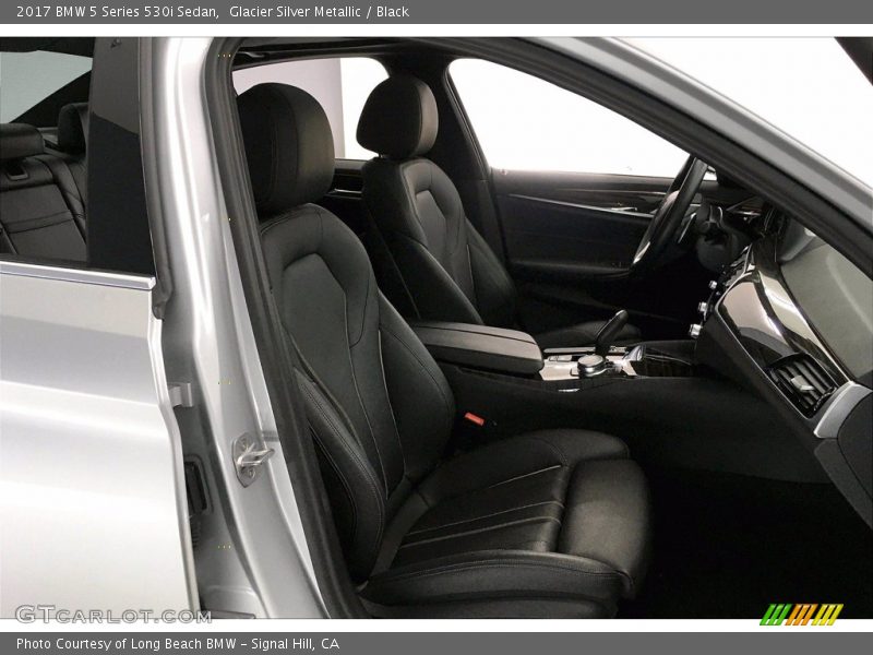 Glacier Silver Metallic / Black 2017 BMW 5 Series 530i Sedan