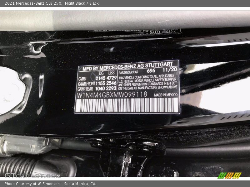 Night Black / Black 2021 Mercedes-Benz GLB 250