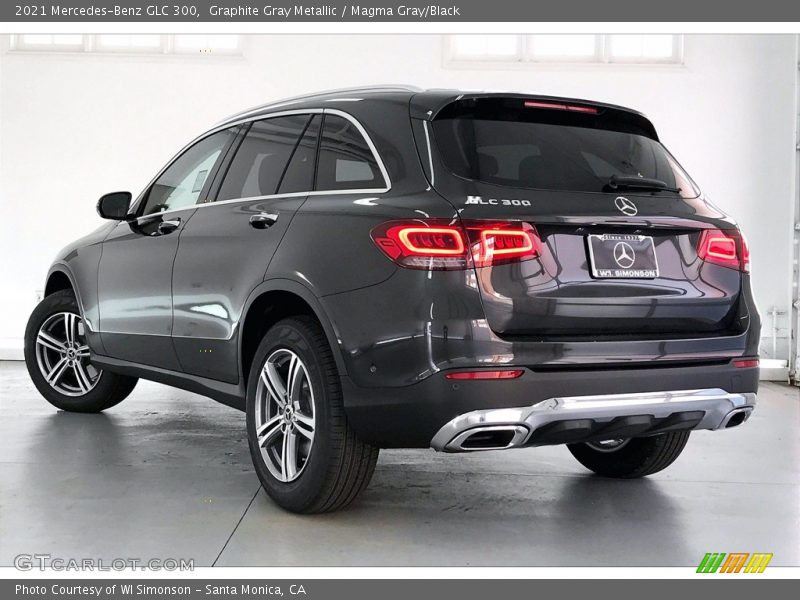 Graphite Gray Metallic / Magma Gray/Black 2021 Mercedes-Benz GLC 300