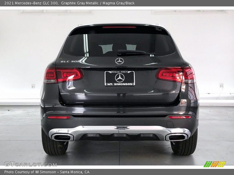 Graphite Gray Metallic / Magma Gray/Black 2021 Mercedes-Benz GLC 300