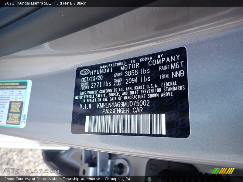Fluid Metal / Black 2021 Hyundai Elantra SEL