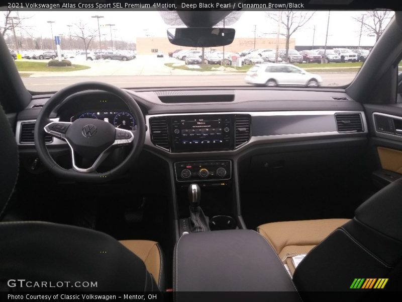 Dashboard of 2021 Atlas Cross Sport SEL Premium 4Motion